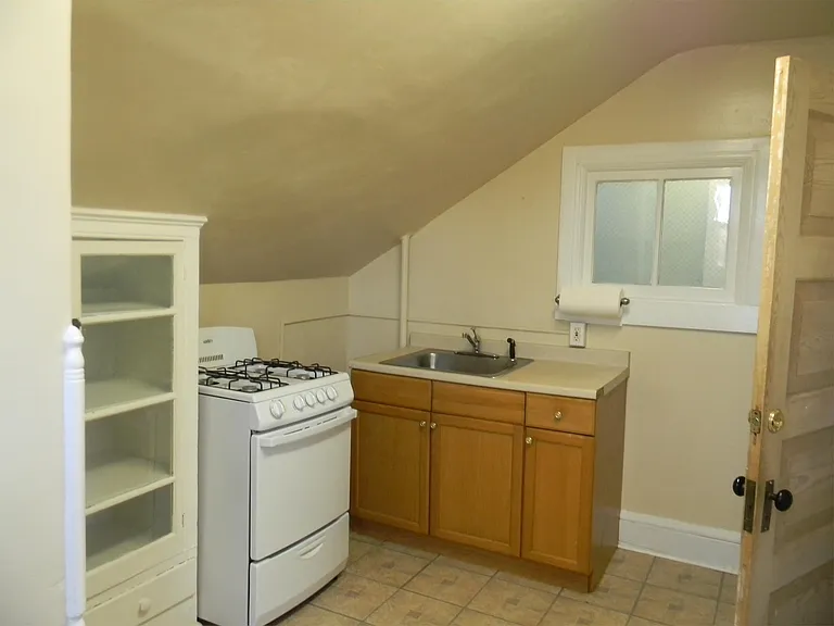5440 Frederick Ave — Photo 30