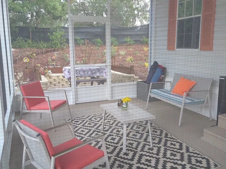 6 Shoreline Ct — Photo 14