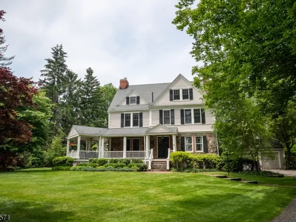 11 Western Dr, Millburn Twp., NJ 07078