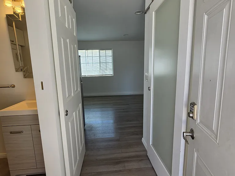7224 Maynard Ave — Photo 9