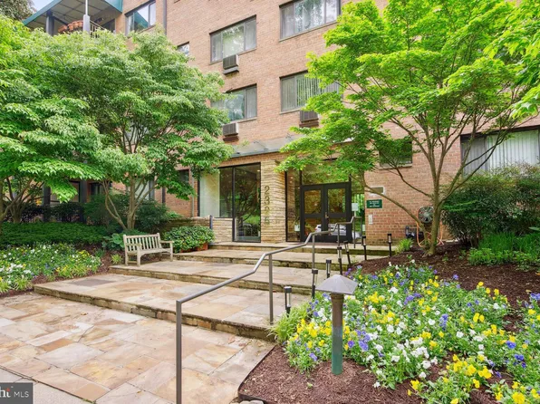 2325 42nd St NW APT 214, Washington, DC 20007