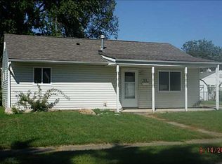 11 Regina Dr, Fairborn, OH 45324