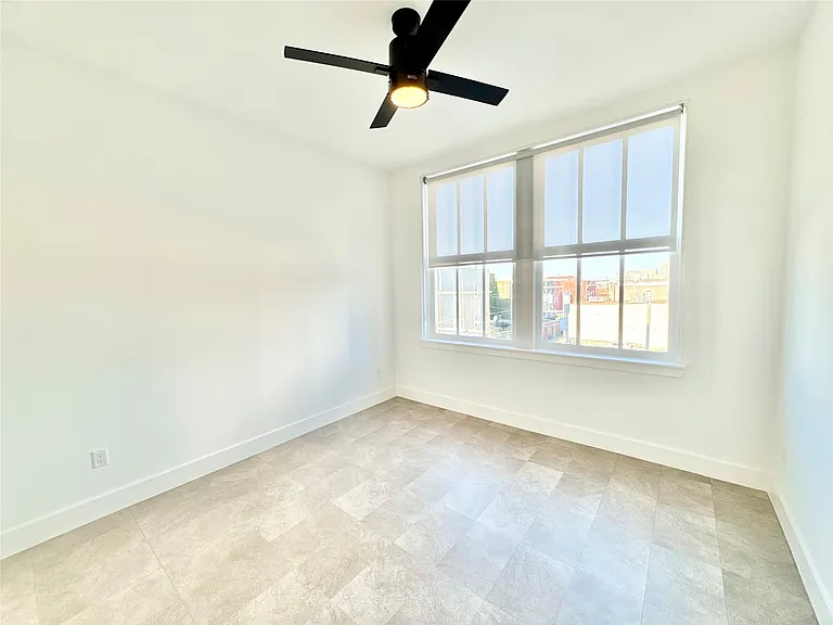 2102 Mechanic St #304 — Photo 8