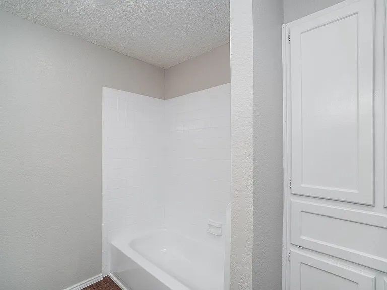 3301 Aurora St #B — Photo 16