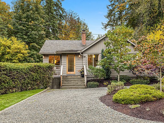 Circular driveway at front entry.