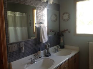 4124 Wood Hills Dr, Erie, PA 16510