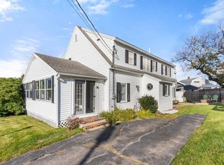 3 Sunsurf Ave, Hampton, NH 03842