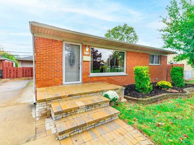 16787 Townley St, Southgate, MI, 48195