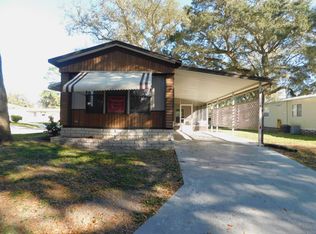 3908 Tall Oaks Ln, Zephyrhills, FL 33541