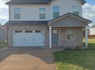 1077 Whitney Dr, Clarksville, TN 37042