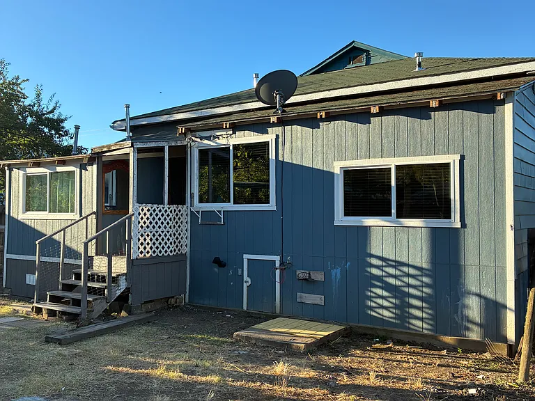 9117 Main St — Photo 1