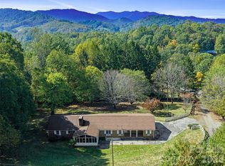 198 Roland Hill Rd, Burnsville, NC 28714