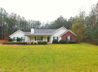 156 Skyview Rd, Senoia, GA 30276