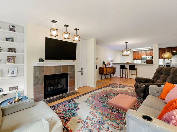 3rd image of 1225 N Orleans St APT 501