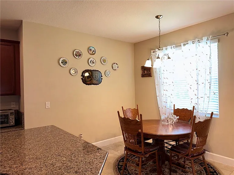 4667 Ashley Lake Cir — Photo 7