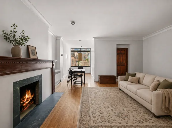 489 West End Avenue image 1 of 13