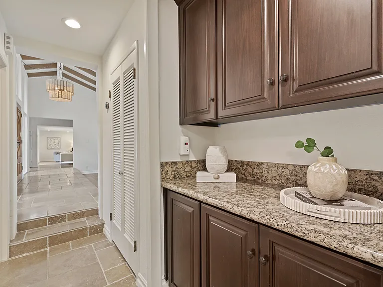 3160 Sepulveda Blvd — Photo 27
