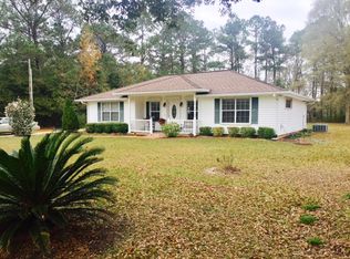 34 Archie Ln, Picayune, MS 39466