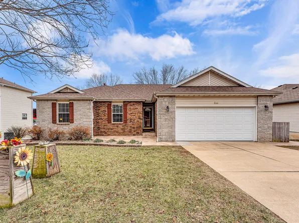 1266 W Bridgewood Place, Nixa, MO 65714