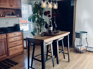11 Daniels St #1, Salem, MA 01970