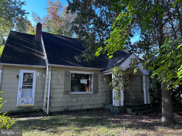 712 Market St, Denton, MD 21629