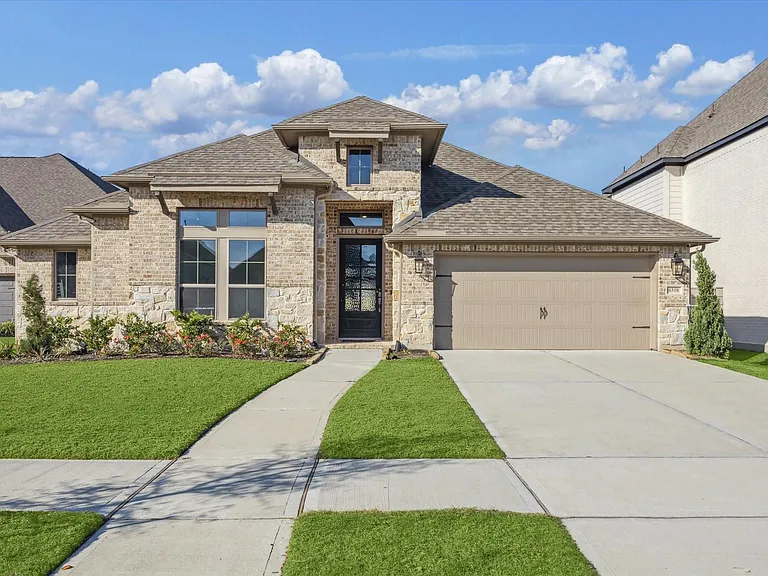 4318 Rocky Stream Ct — Photo 1