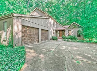 17505 Bending Oaks Ct, Granger, IN