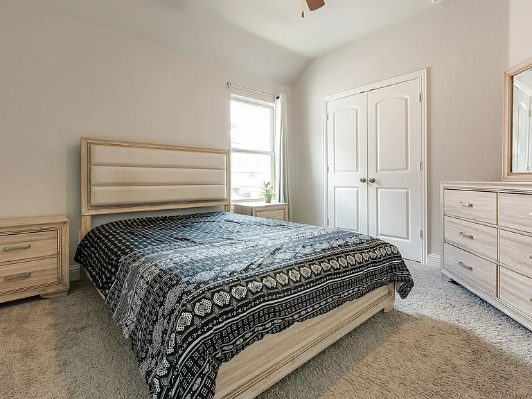 5605 Acoma Ln — Photo 29