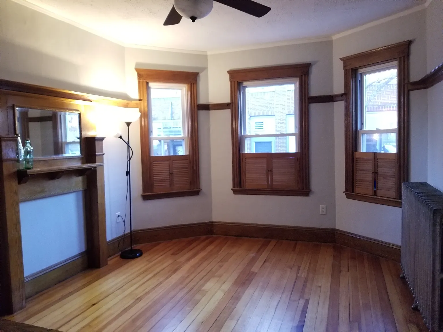 2 bed, 1200 sqft, $3,000 — Photo 1