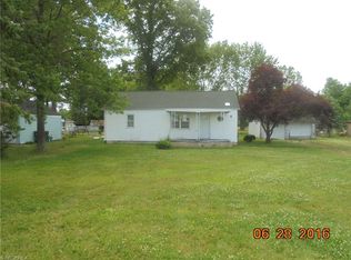 35921 Cooley Rd, Grafton, OH 44044