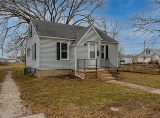649 Portis St, Sainte Genevieve, MO 63670