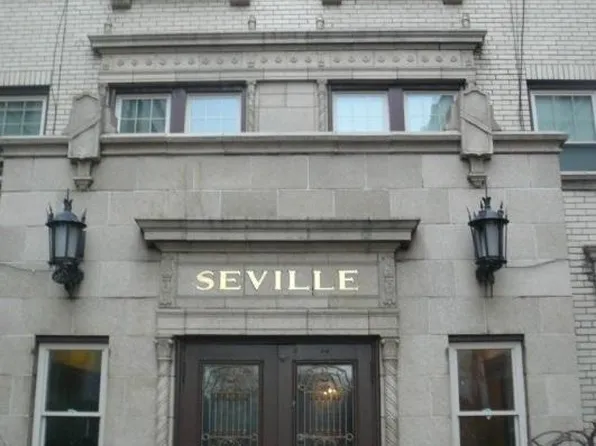 Seville Apartments, 715 W Market St APT 201, Akron, OH 44303