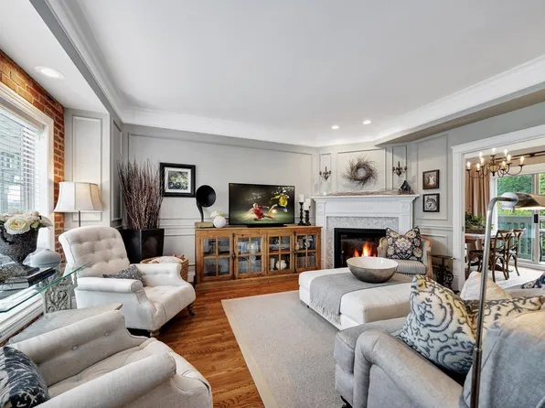 15151 Buena Vista Ave #4, White Rock, BC V4B 1Y2