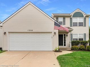 1356 Blue Pine Way, Howell, MI 48843