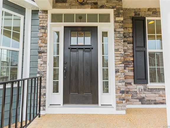 4th image of 704 Foundry Park Ct