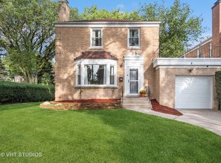 5534 Theobald Rd, Morton Grove, IL 60053