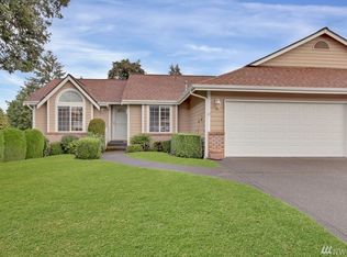 8 Lakewood Oaks Dr SW, Lakewood, WA 98499