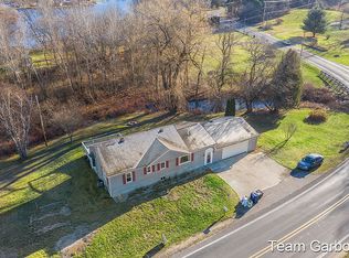 1100 S Kohler Rd, Trufant, MI 49347