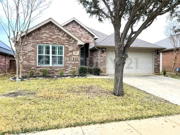 505 Maverick Dr, Lake Dallas, TX 75065