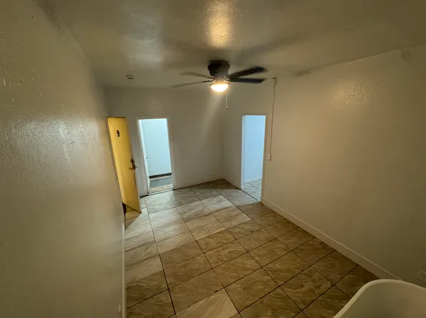 120 W Yosemite Ave #9, Manteca, CA 95336