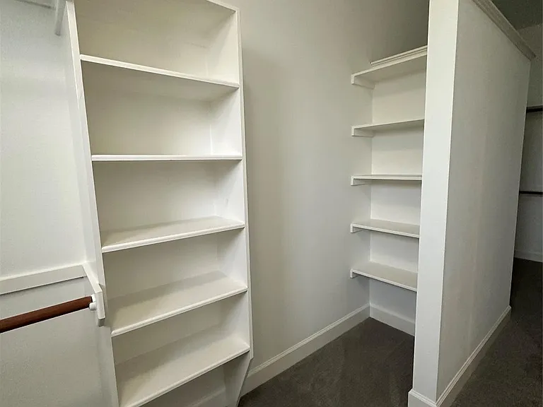 2713 Crawford St — Photo 20
