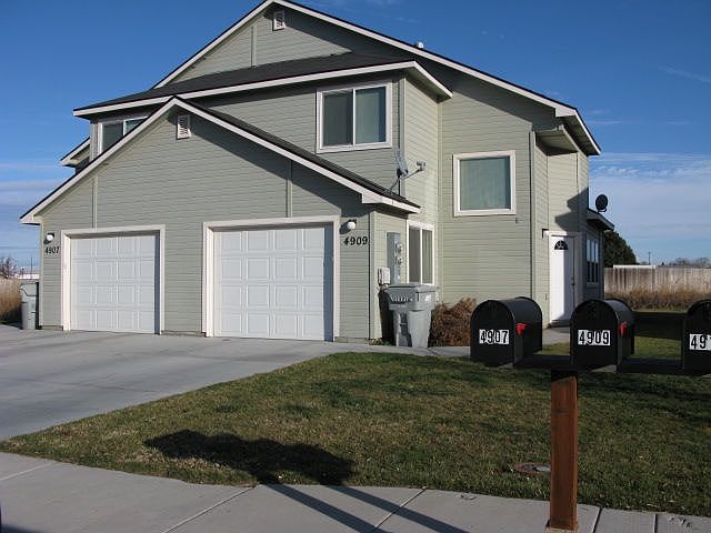 4909 Sir James