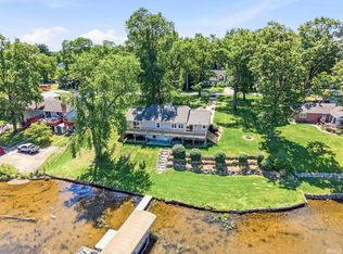 10287 Vistula Rd, Osceola, IN 46561