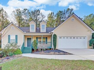 56 Oak Ridge Dr, Dawsonville, GA 30534