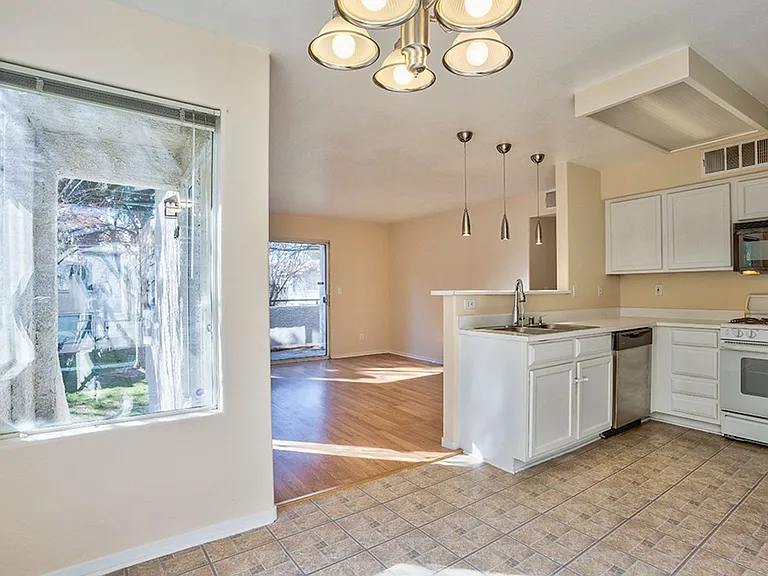 3035 Casey Dr #201 — Photo 27