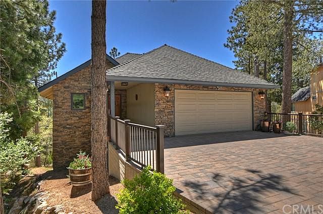 1st image of 26930 Grass Valley Ln