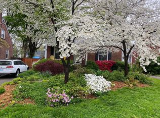 238 Norbourne Blvd, Saint Matthews, KY 40207