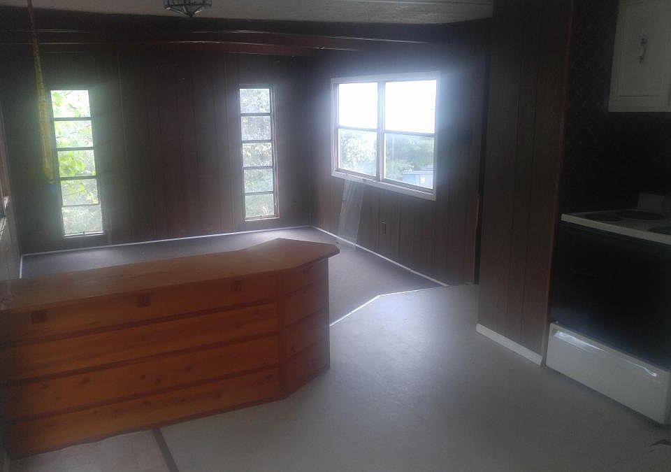 2nd image of 20 Distany Ln #7