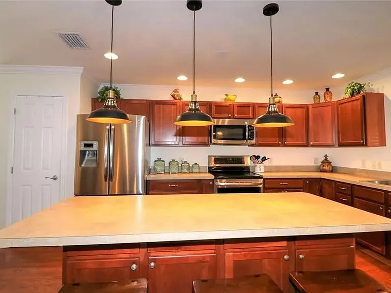 2393 Carriage Hill Way — Photo 10