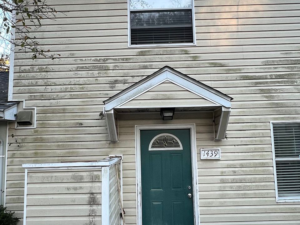 1st image of 1439 Live Oak Dr